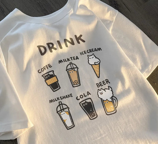 Cat Café Graphic Tee – Kawaii Japan-Style Cotton T-Shirt (Unisex)