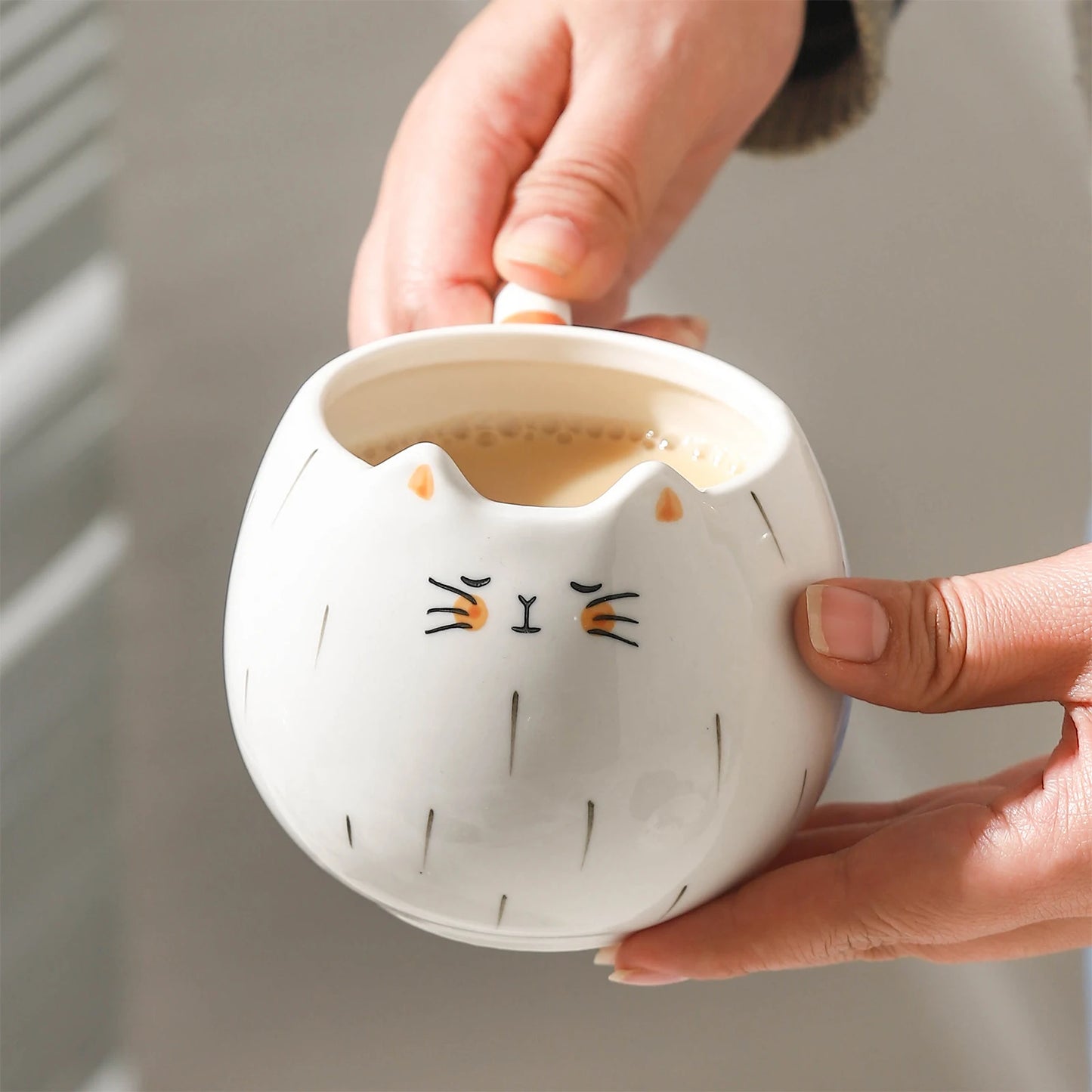 ☕🐱 Cat-Shaped Ceramic Mug – Cute Coffee & Milk Tea Cup
