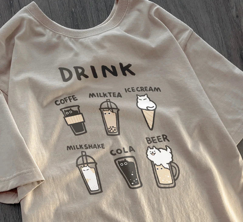 Cat Café Graphic Tee – Kawaii Japan-Style Cotton T-Shirt (Unisex)
