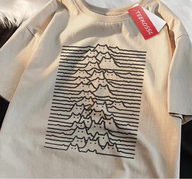 🏔️🐱 Mountain Cats Graphic Tee – Kawaii Japan-Style Cotton T-Shirt (Unisex)