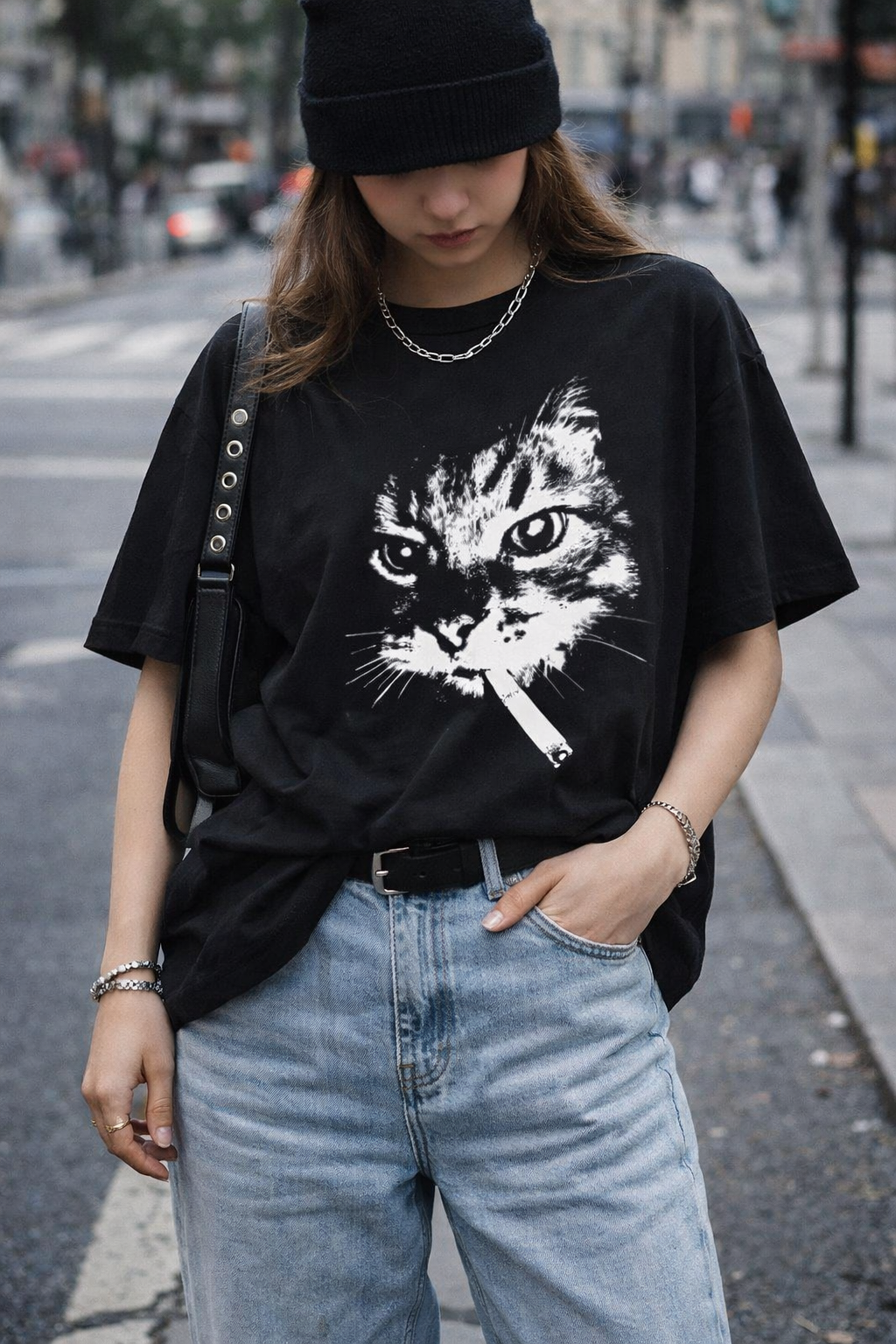 Smokin’ Cool Cat Oversized T-Shirt – Funny Graphic Streetwear Cotton Tee